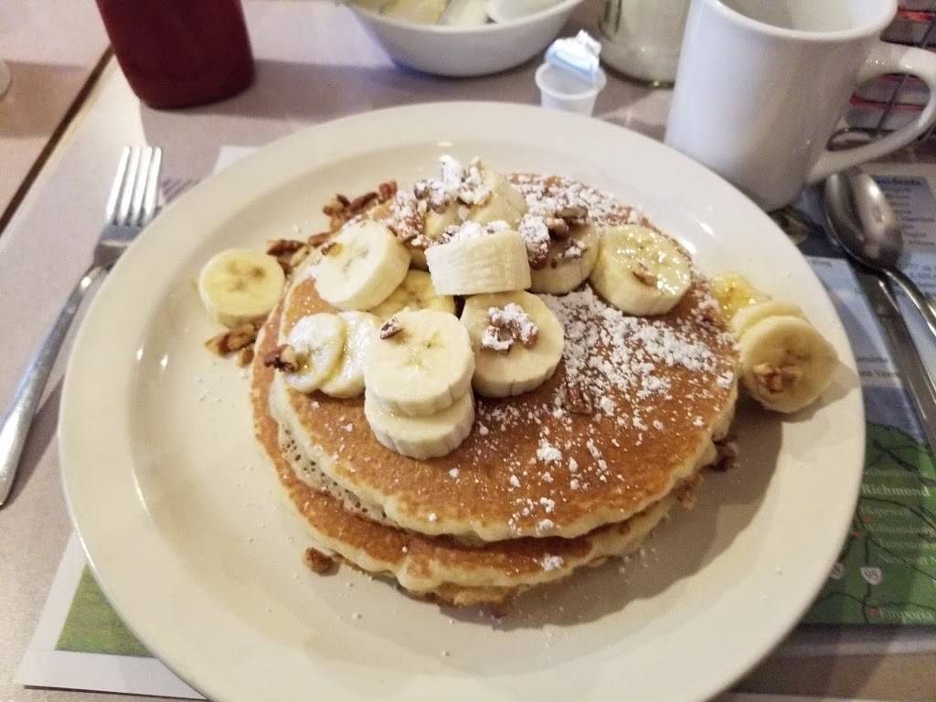 Colonial Pancake House | restaurant | 301 Page St, Williamsburg, VA 23185, USA | 7572535852 OR +1 757-253-5852