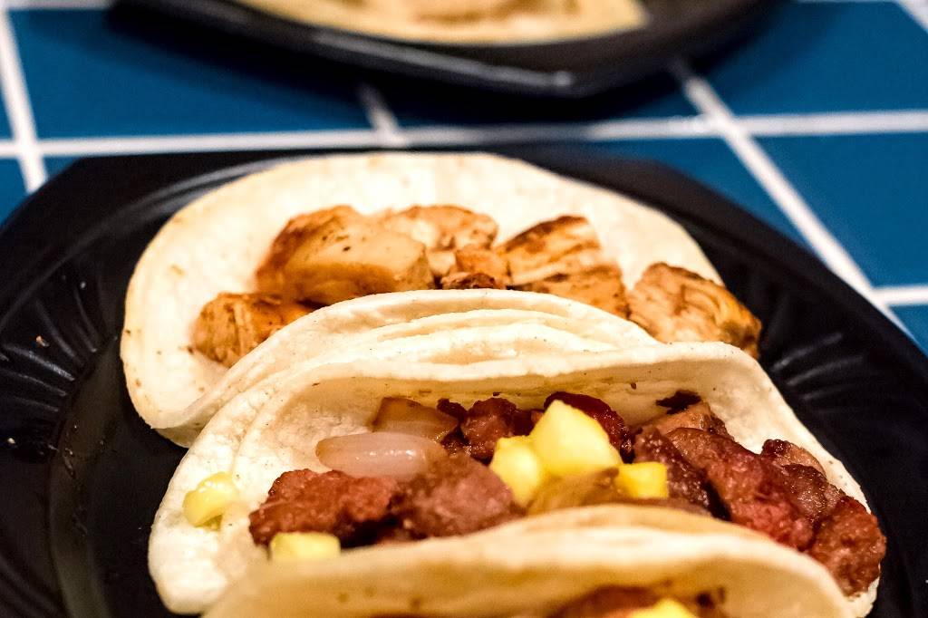 Badass Tacos | restaurant | 2951 Thousand Oaks Blvd, Thousand Oaks, CA 91362, USA | 8053708226 OR +1 805-370-8226