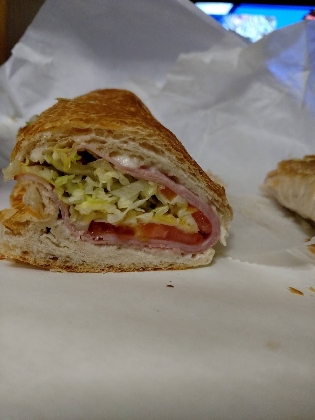 Ellington Pizza. | restaurant | 188 Windsorville Rd, Ellington, CT 06029, USA | 8608723554 OR +1 860-872-3554