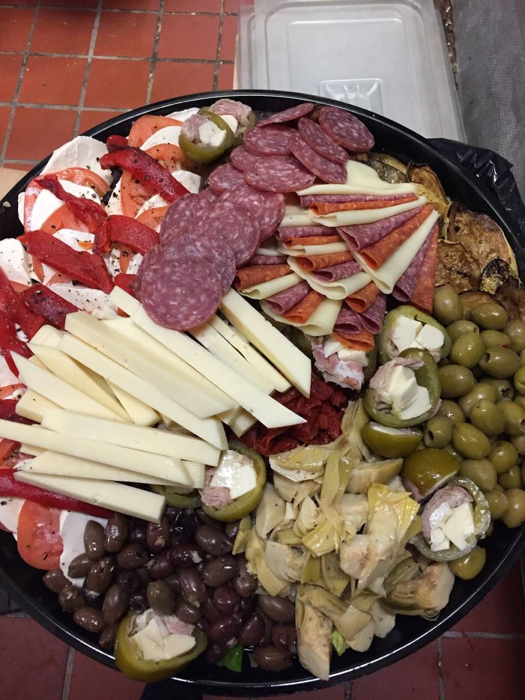 Caffe Amici | restaurant | 353 Independence Plaza, Selden, NY 11784, USA | 6316980818 OR +1 631-698-0818