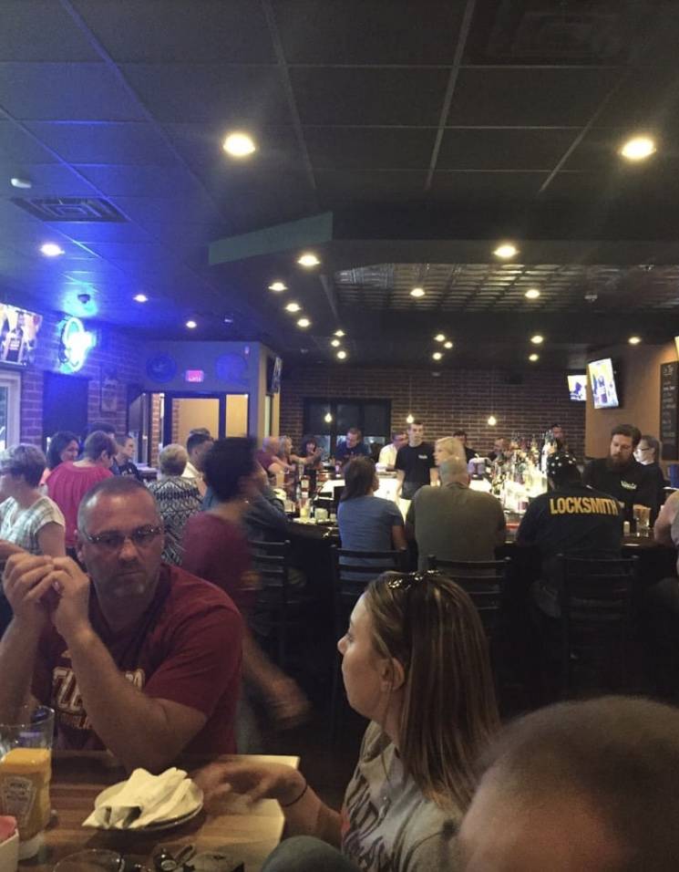 Village Pub | restaurant | 3759 Center Rd, Perry, OH 44081, USA | 4402598391 OR +1 440-259-8391