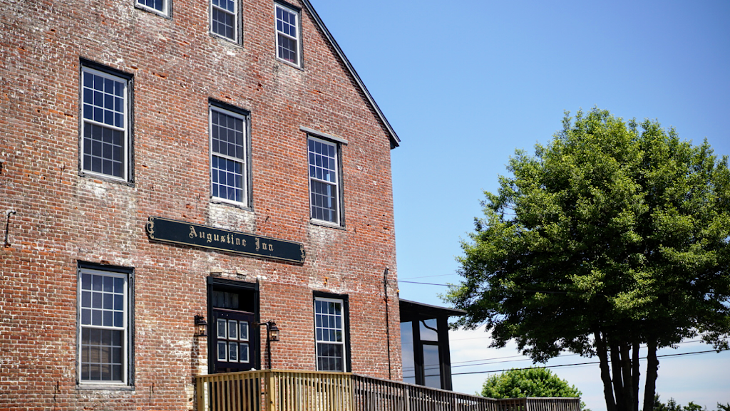 Augustine Inn Seafood & Chop House | restaurant | 1919 St Augustine Rd, Middletown, DE 19709, USA | 3024641106 OR +1 302-464-1106