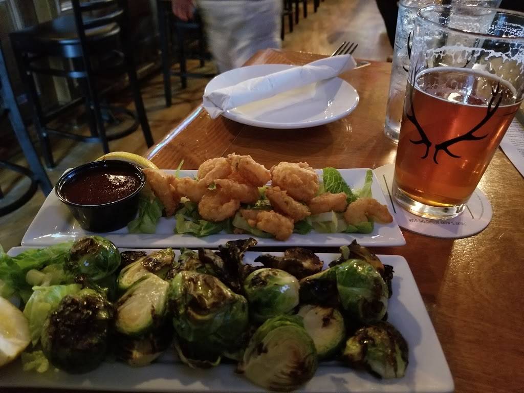 The Lodge Sports Grille | restaurant | 7928 Mukilteo Speedway, Mukilteo, WA 98275, USA | 4253743333 OR +1 425-374-3333