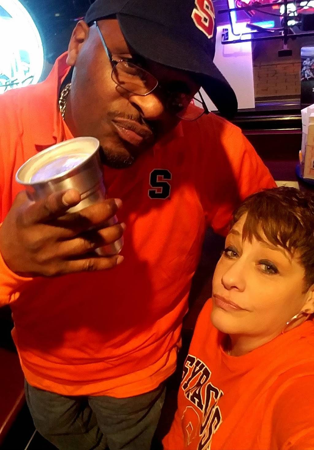 Chadwicks Sports Bar & Grill | restaurant | 2529 James St, Syracuse, NY 13206, USA | 3154310530 OR +1 315-431-0530