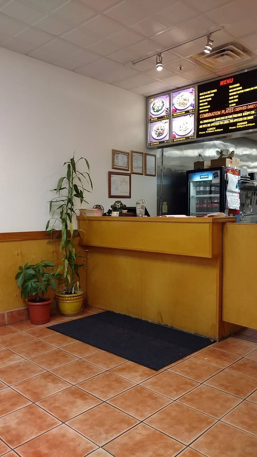 Main House | restaurant | 495 Main St, Groton, MA 01450, USA | 9784486088 OR +1 978-448-6088