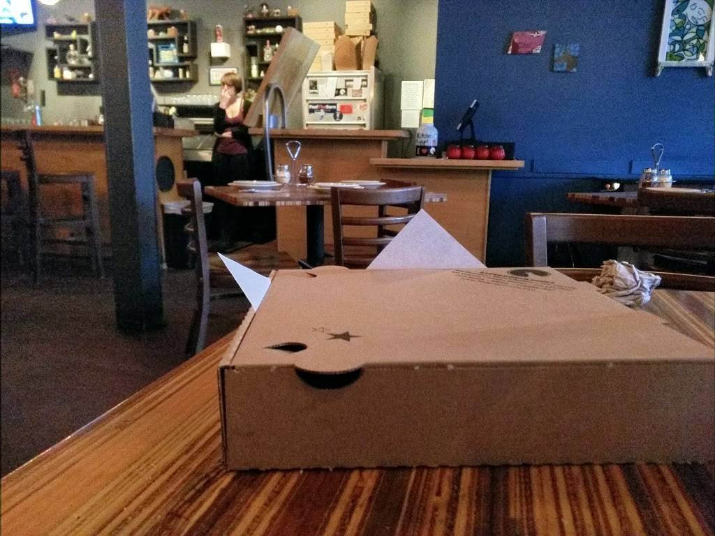 Little Star Pizza | restaurant | 846 Divisadero St, San Francisco, CA 94117, USA | 4154411118 OR +1 415-441-1118