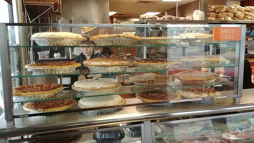 Bill Miller Bar-B-Q | restaurant | 8285 Bandera Rd, San Antonio, TX 78250, USA | 2105211001 OR +1 210-521-1001