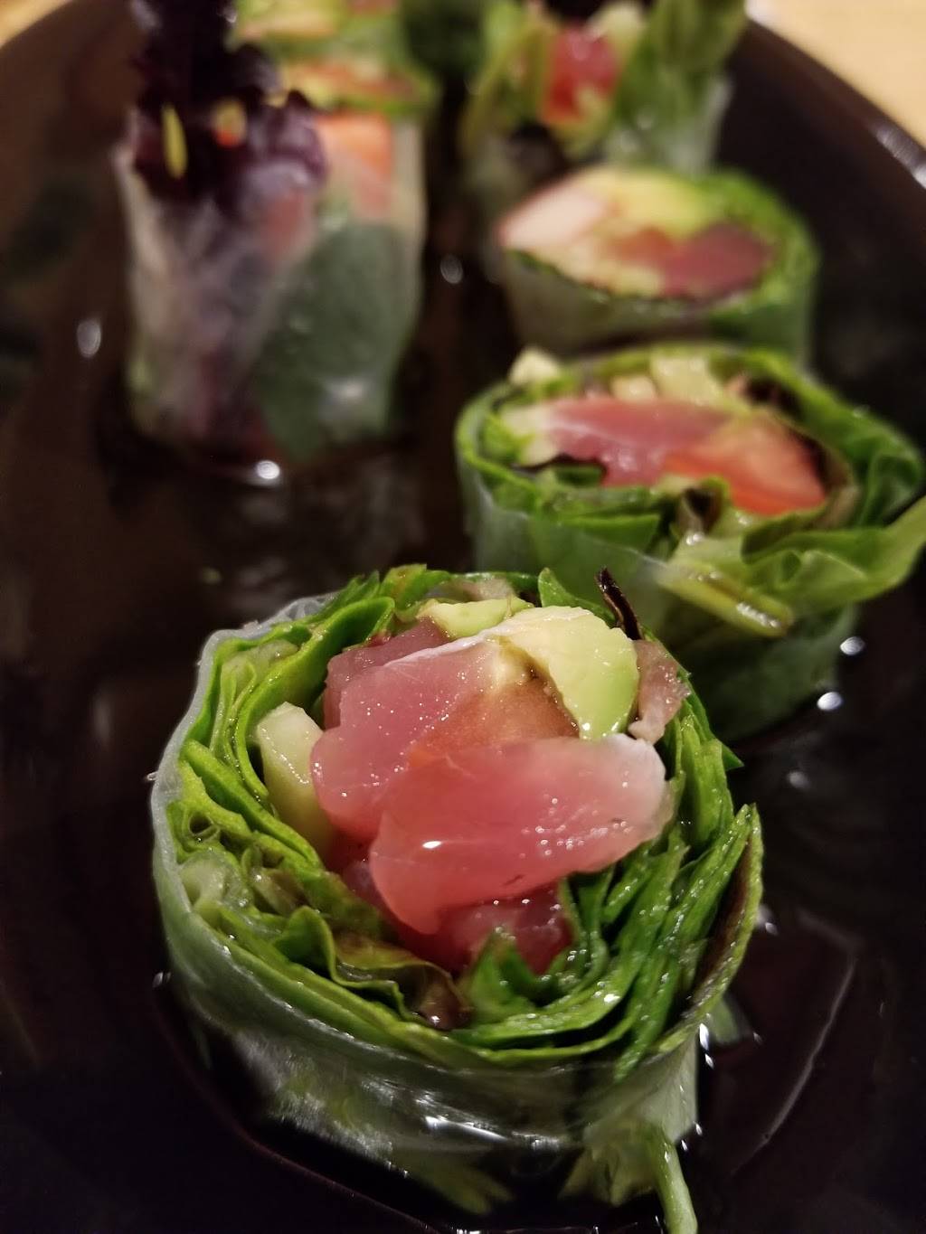 Naomi Sushi | restaurant | 1309 E Rand Rd, Arlington Heights, IL 60004, USA | 8475909722 OR +1 847-590-9722