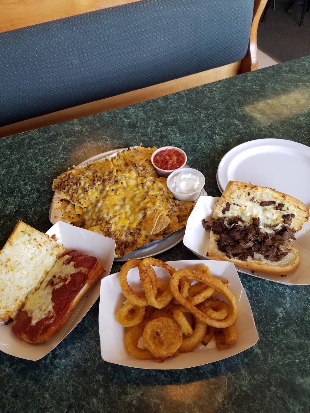 Clubhouse Pizza Napoleon | restaurant | 250 Lagrange St, Napoleon, OH 43545, USA | 4195990009 OR +1 419-599-0009