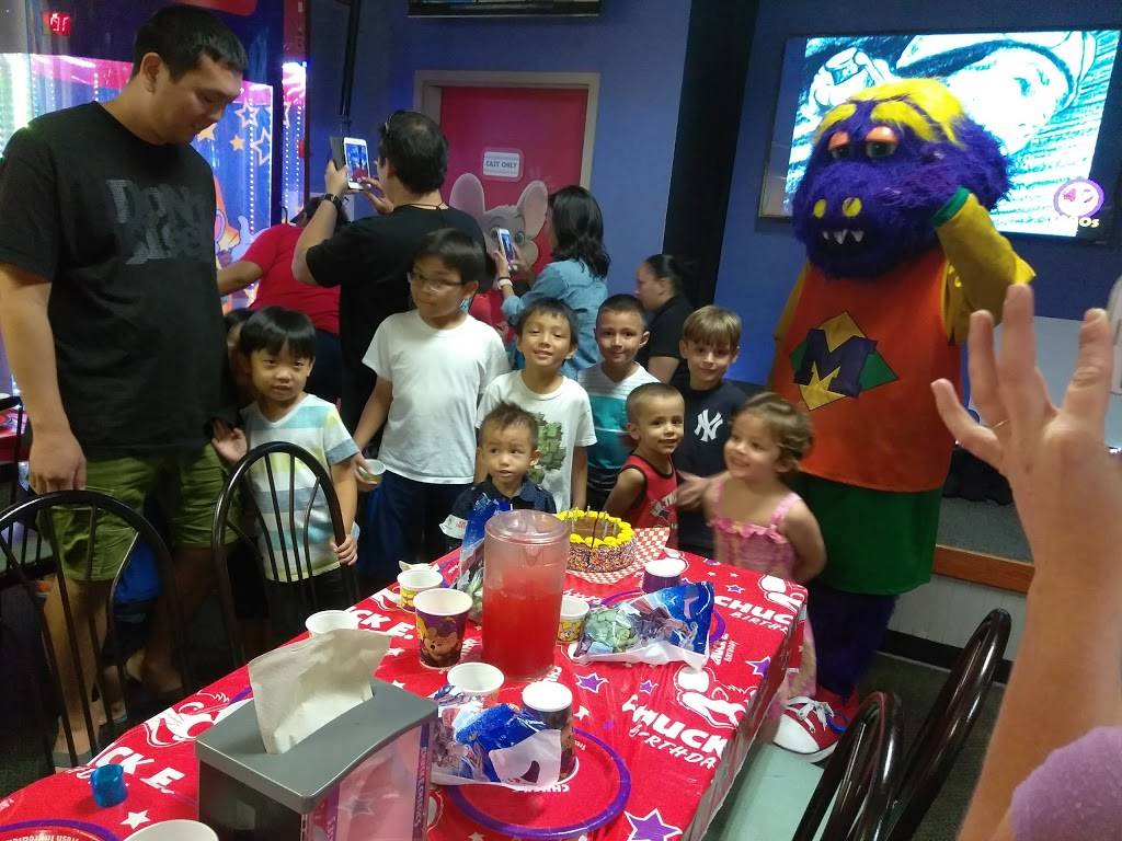 Chuck E. Cheese | restaurant | 850 Kamehameha Hwy Ste. 140, Pearl City, HI 96782, USA | 8084551448 OR +1 808-455-1448