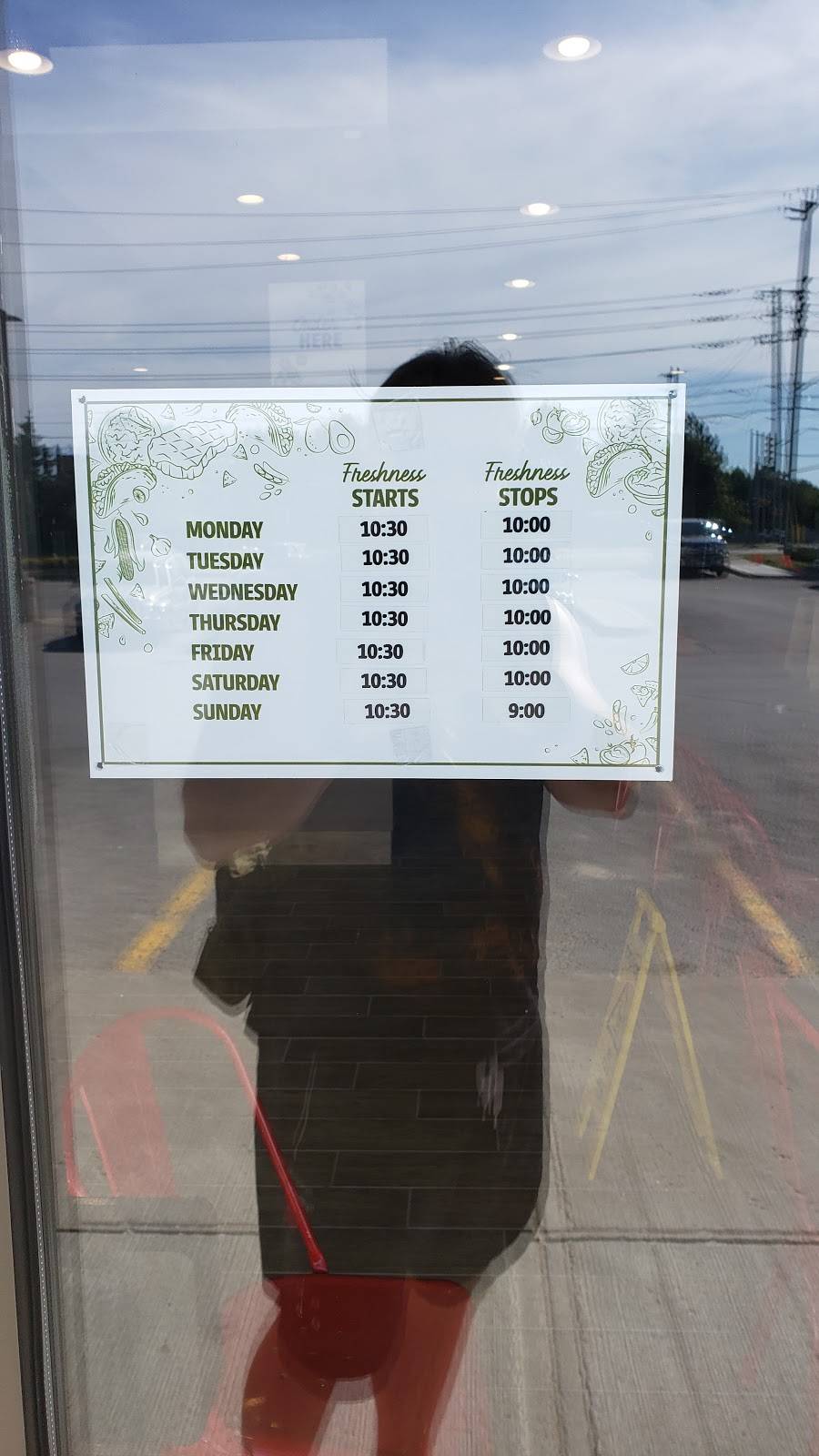 Mucho Burrito Fresh Mexican Grill - Essa Rd | restaurant | 420 Essa Rd, Barrie, ON L4N 9J7, Canada | 7055034895 OR +1 705-503-4895