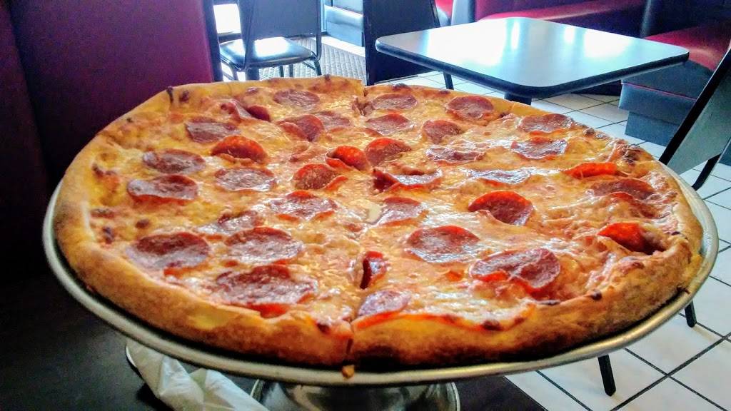 New York Pizza | restaurant | 7800 S US Hwy 17 92, Fern Park, FL 32730, USA | 4078308585 OR +1 407-830-8585