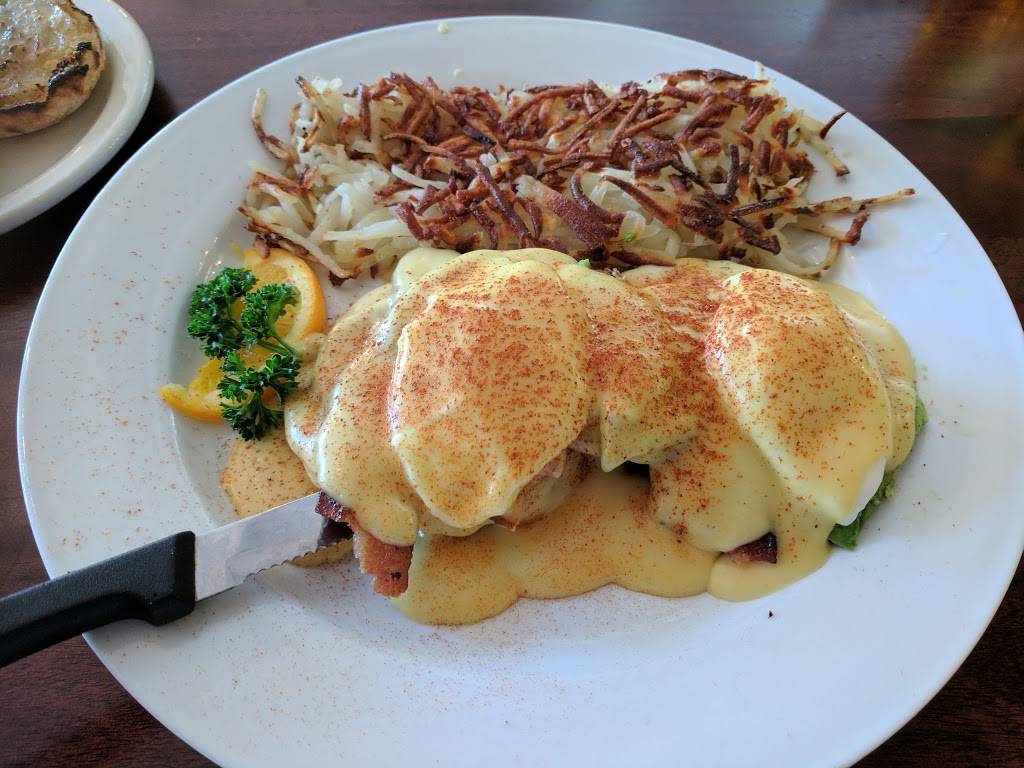 Village Grill | restaurant | 4075 Evergreen Village Square #120, San Jose, CA 95135, USA | 4082701000 OR +1 408-270-1000