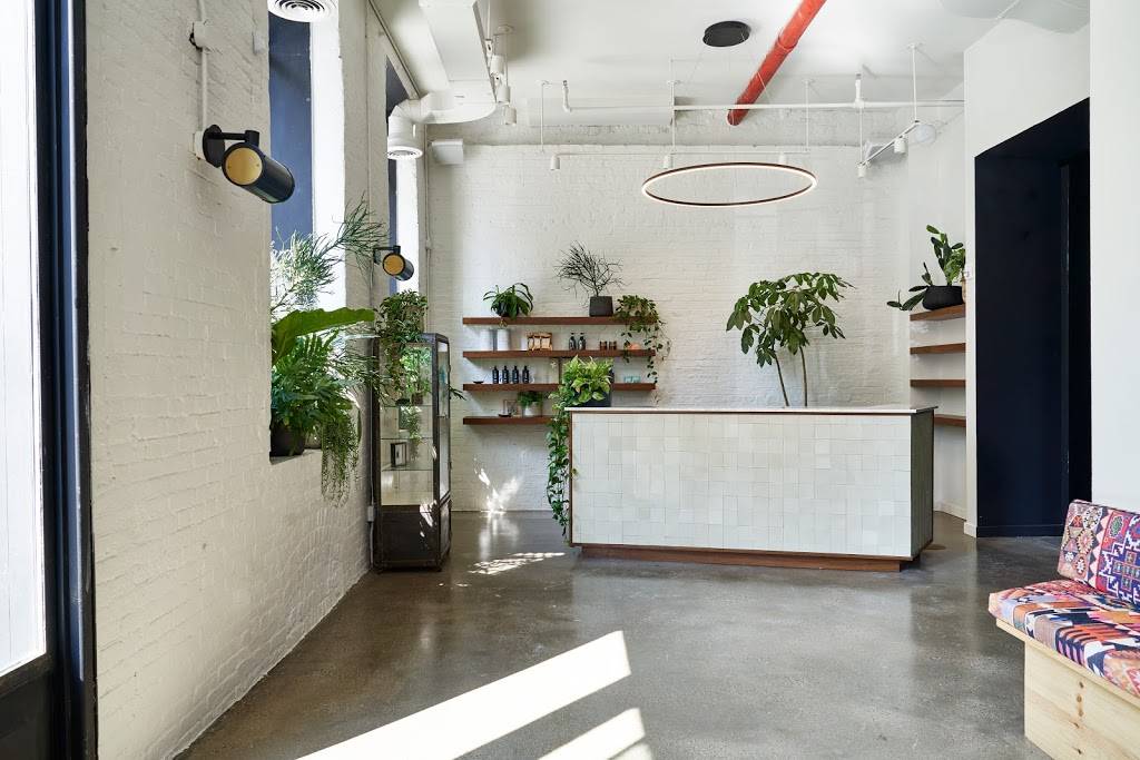 BATHHOUSE | restaurant | 103 N 10th St, Brooklyn, NY 11249, USA | 9294892284 OR +1 929-489-2284