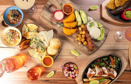 yummyjoy | restaurant | 3406 W Foster Ave, Chicago, IL 60625, USA | 7737129330 OR +1 773-712-9330