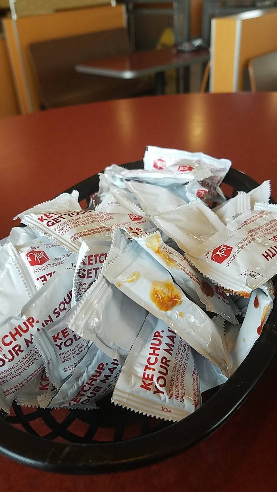 Jack in the Box | restaurant | 1728 Scyene Rd, Mesquite, TX 75149, USA | 9722885706 OR +1 972-288-5706