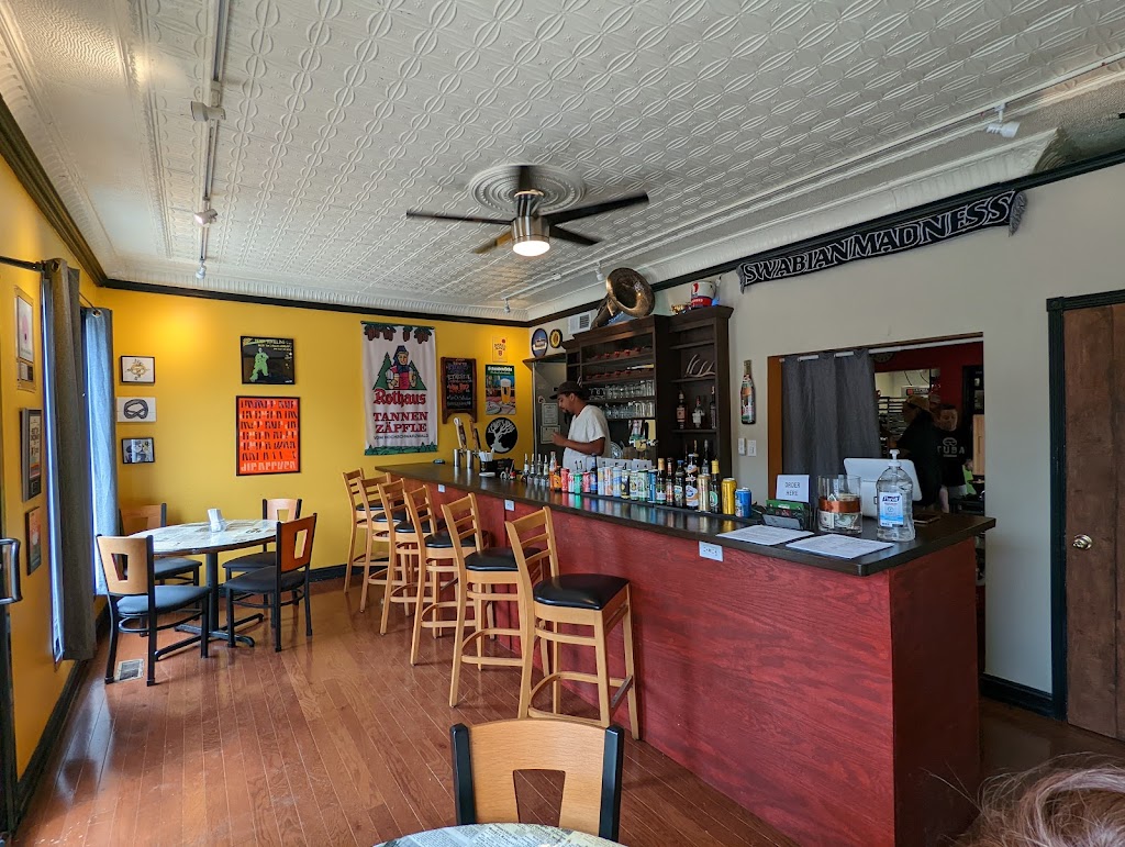 Tuba Brezelgarten | restaurant | 517 6th Ave, Dayton, KY 41074, USA | 8598352171 OR +1 859-835-2171