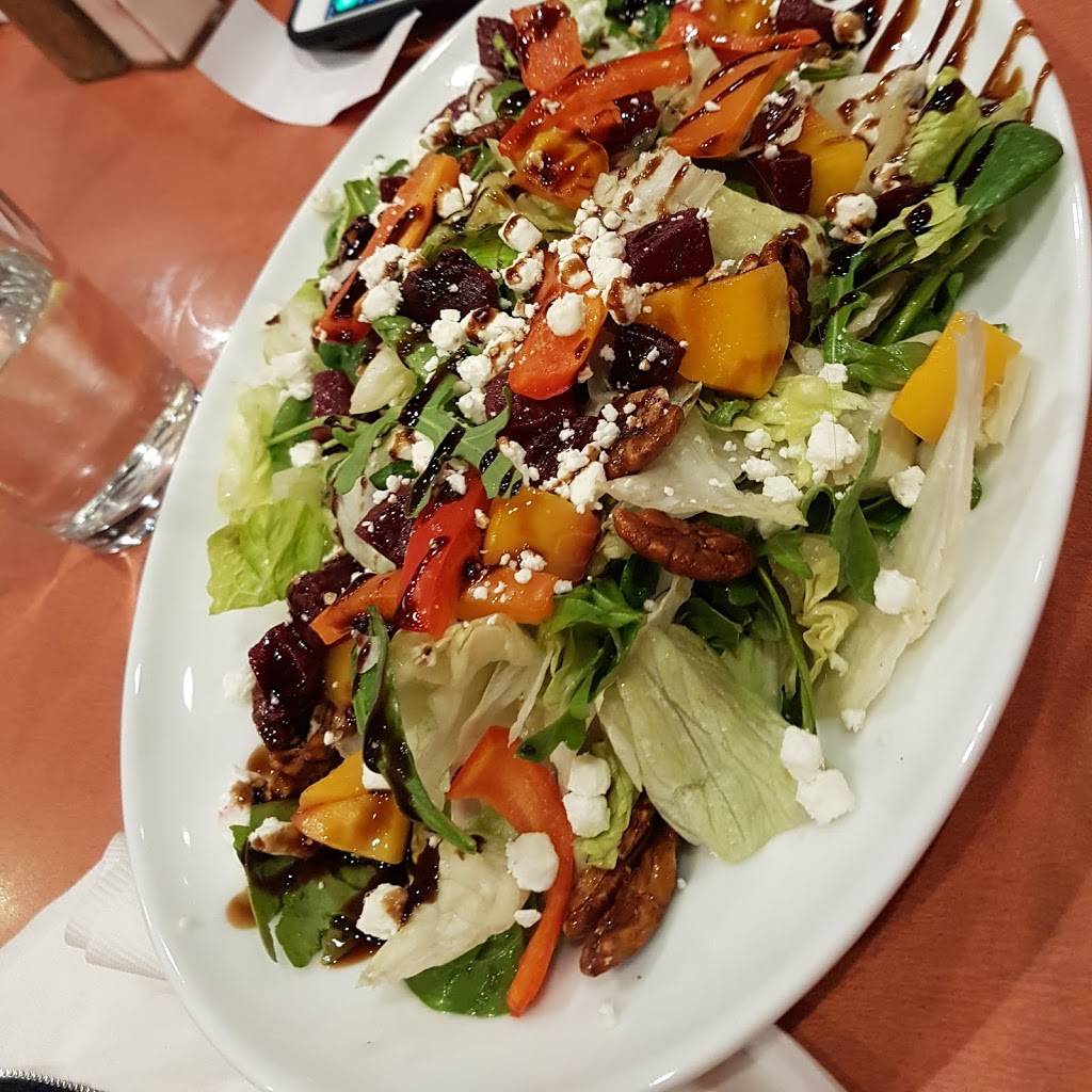 Boston Pizza | restaurant | 597 King St N, Waterloo, ON N2V 2N3, Canada | 5198801828 OR +1 519-880-1828