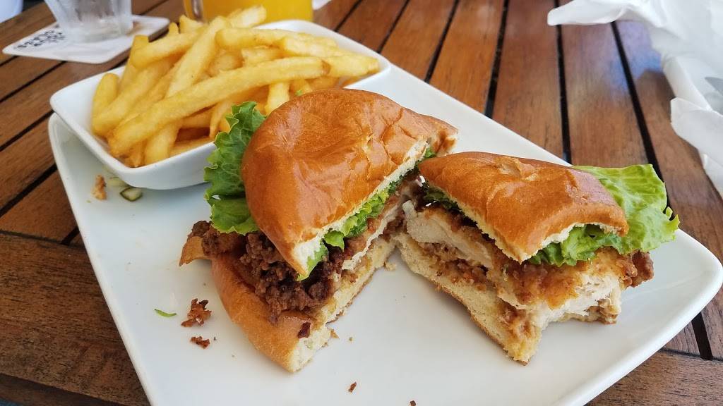 Pepes Wharf Restaurant | restaurant | 371 Commercial St, Provincetown, MA 02657, USA | 5084878717 OR +1 508-487-8717