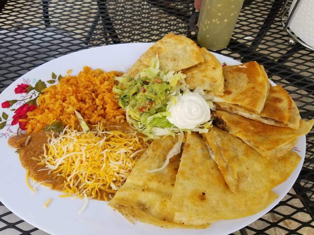 Baja Taco | restaurant | 209 Summit St, Crescent City, FL 32112, USA | 3866984155 OR +1 386-698-4155