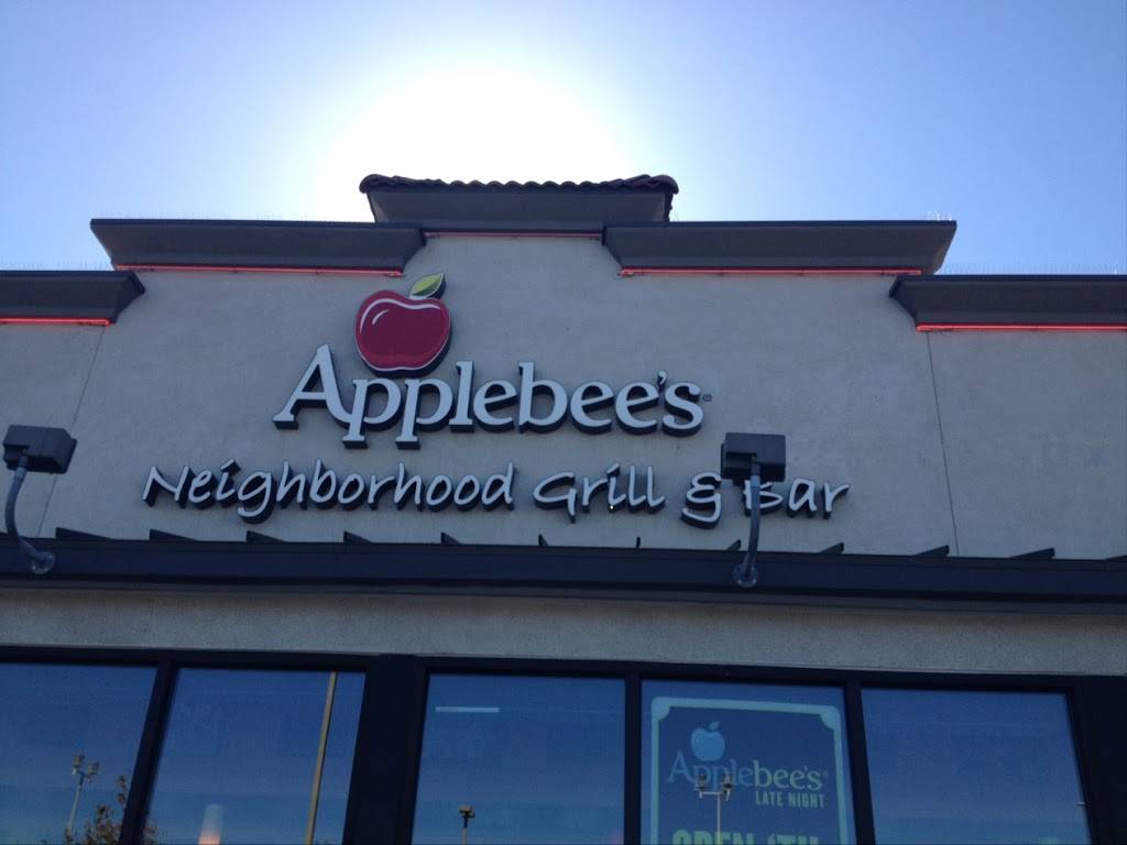 Applebees Grill + Bar | restaurant | 3060 N Naglee Rd, Tracy, CA 95304, USA | 2098340360 OR +1 209-834-0360