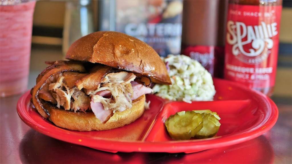 Rack Shack BBQ | restaurant | 2141 Cliff Rd, Eagan, MN 55122, USA | 6512023604 OR +1 651-202-3604
