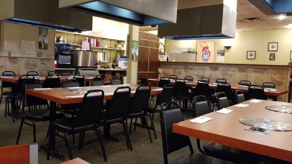 Bando Restaurant | restaurant | 8015 Pendleton Pike, Indianapolis, IN 46226, USA | 3178978277 OR +1 317-897-8277