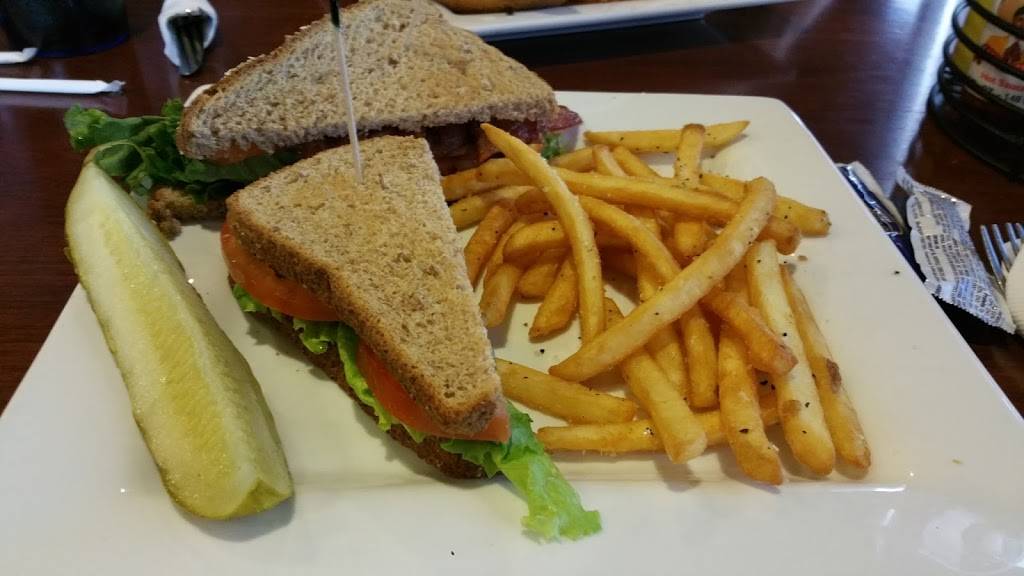 Mackenzies Pub & Grill | restaurant | 5750 S Lemay Ave, Fort Collins, CO 80525, USA | 9702230630 OR +1 970-223-0630