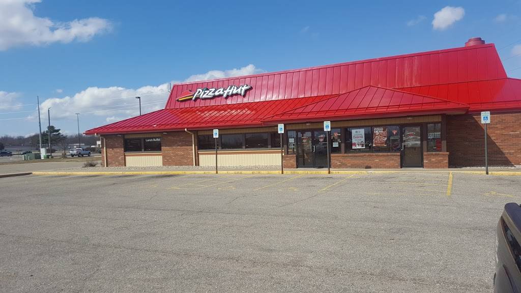 Pizza Hut | restaurant | 2352 N Park Dr, Holland, MI 49424, USA | 6163950200 OR +1 616-395-0200