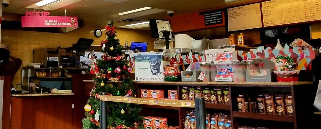 Dunkin | bakery | 825 Southern Artery, Quincy, MA 02169, USA | 6174720752 OR +1 617-472-0752