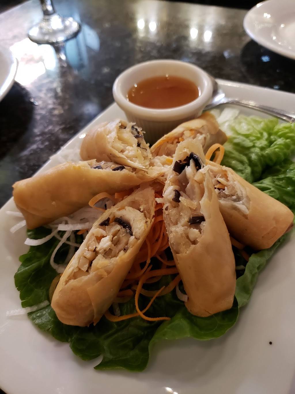 Thai Bamboo Bistro | restaurant | 2417 Park Ave, Tustin, CA 92782, USA | 7142590688 OR +1 714-259-0688