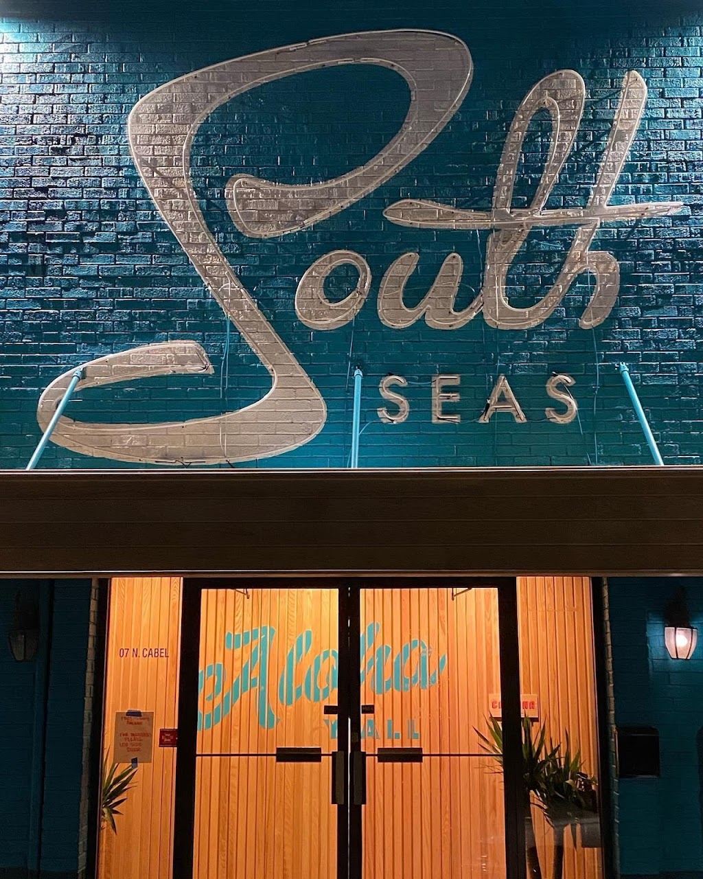 South Seas | restaurant | 1301 Story Ave, Louisville, KY 40206, USA | 5026181301 OR +1 502-618-1301