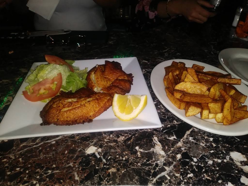 Legends | restaurant | 1735 E 172nd St, Bronx, NY 10472, USA | 3472700123 OR +1 347-270-0123