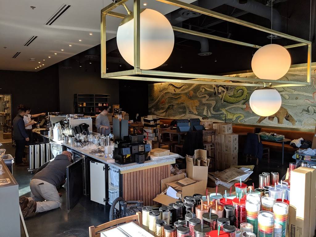 Starbucks | cafe | 11525 US-14, Woodstock, IL 60098, USA | 2245752152 OR +1 224-575-2152