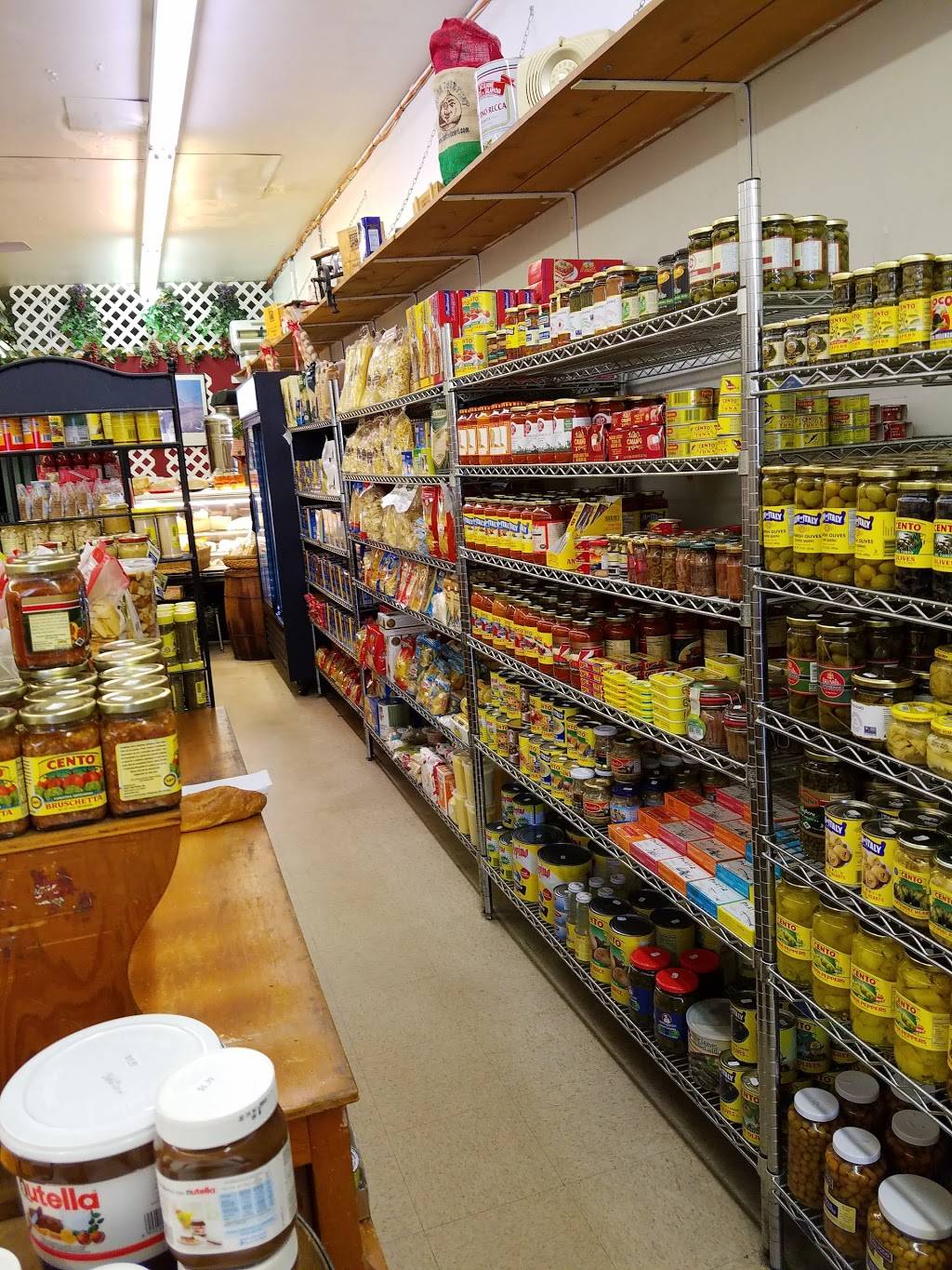 Mastellone Deli & Wine Shop | restaurant | 7212 Harford Rd, Baltimore, MD 21234, USA | 4104445433 OR +1 410-444-5433