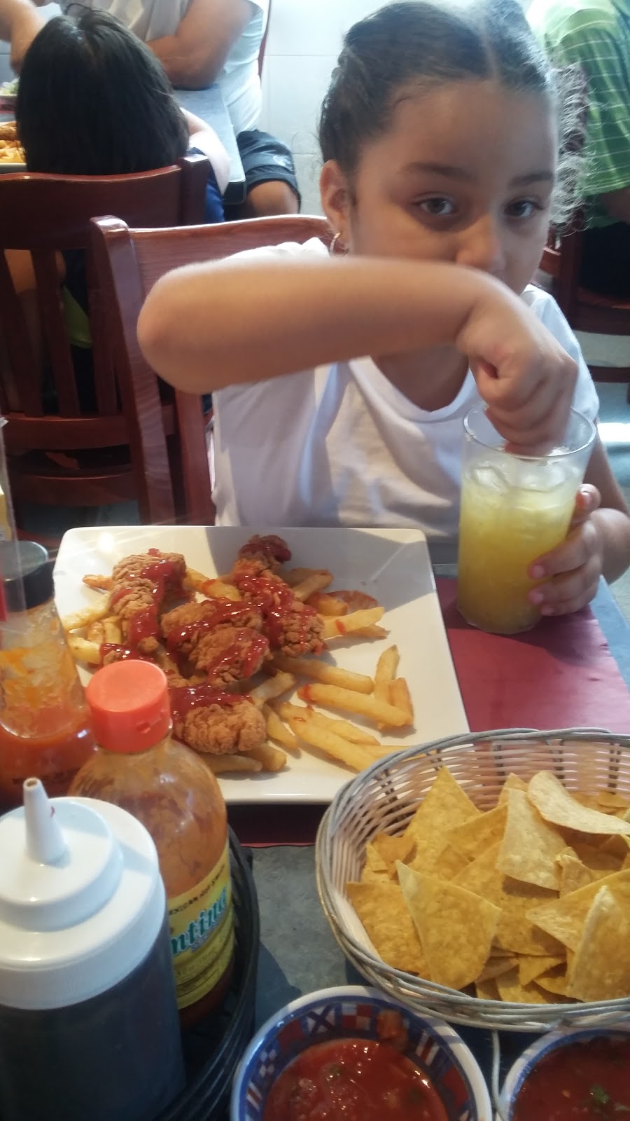 Pine Aire Fish | restaurant | 140 Pine Aire Dr, Bay Shore, NY 11706, USA | 6312311655 OR +1 631-231-1655