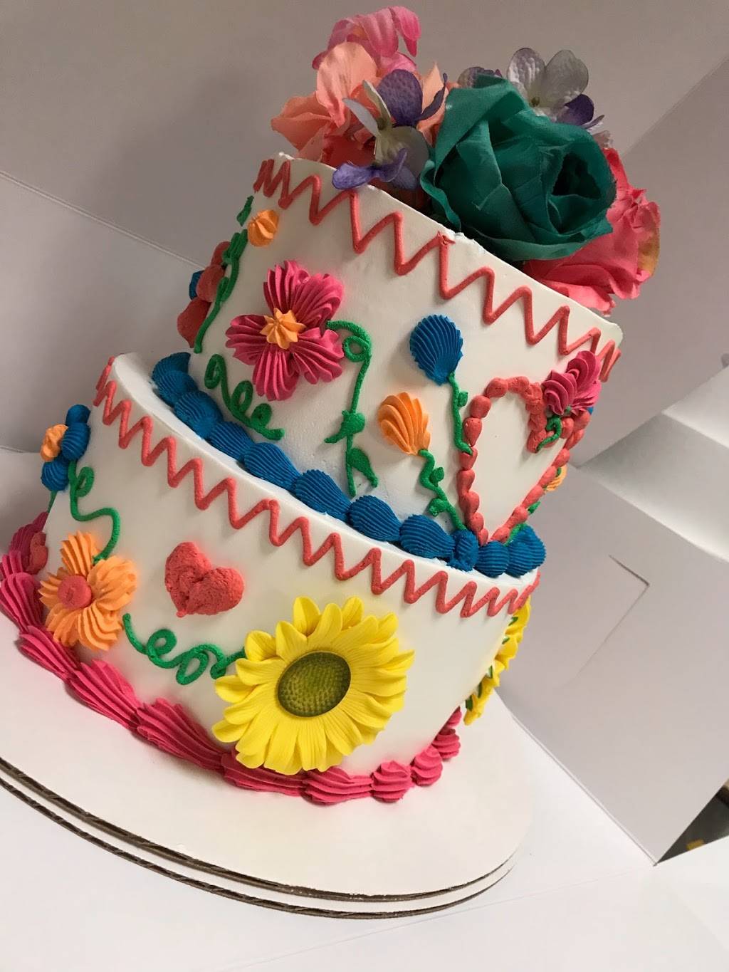 Panaderia Contreras Bakery and Taco Bar | bakery | 3570 Morrison Rd, Denver, CO 80219, USA | 3039223667 OR +1 303-922-3667