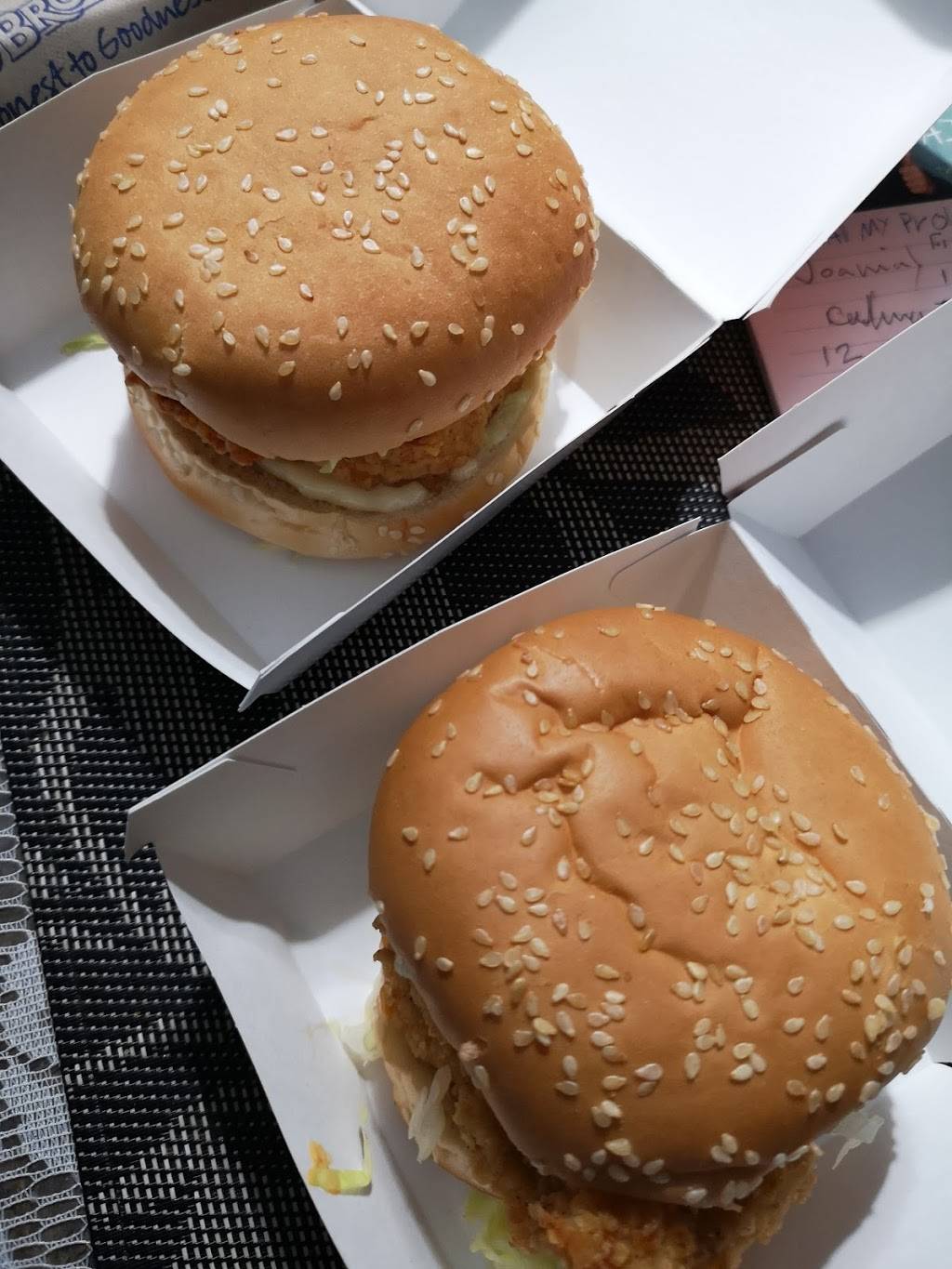 Mary Browns Chicken & Taters | restaurant | 2694 Eglinton Ave E, Scarborough, ON M1K 2S3, Canada | 4162661616 OR +1 416-266-1616