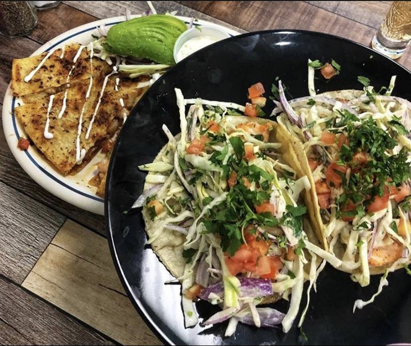 Delfin Seafood Market & Restaurant | restaurant | 8526 Rosecrans Ave, Paramount, CA 90723, USA | 5626301928 OR +1 562-630-1928