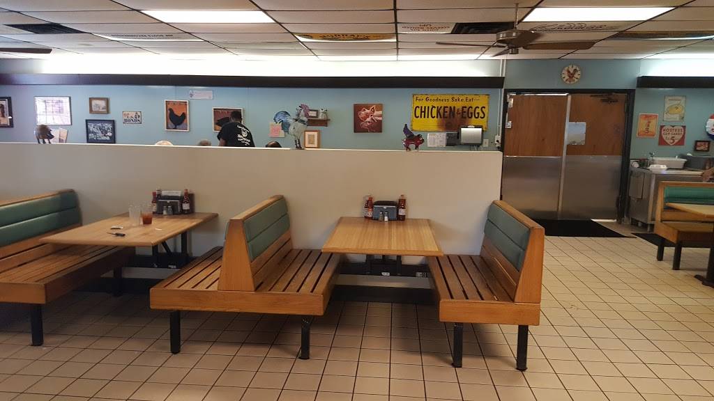 The Original Carolina Barbecue of Garner, Inc. | restaurant | 733 US-70 E, Garner, NC 27529, USA | 9197730222 OR +1 919-773-0222