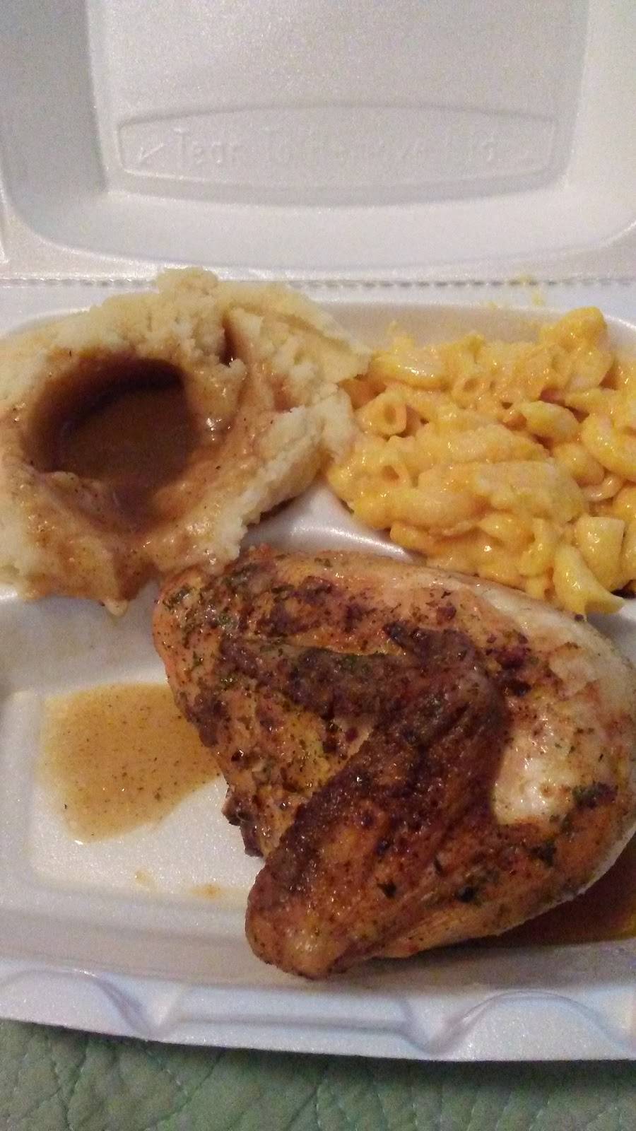 Lisas Fine Food & Catering | restaurant | 2550 W Red Bird Ln #404, Dallas, TX 75216, USA | 2143723309 OR +1 214-372-3309