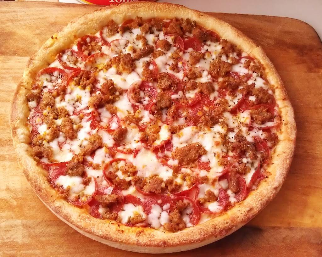 Masseys Pizza Sports Bar & Wings | meal takeaway | 152 Graceland Blvd, Columbus, OH 43214, USA | 6145056262 OR +1 614-505-6262