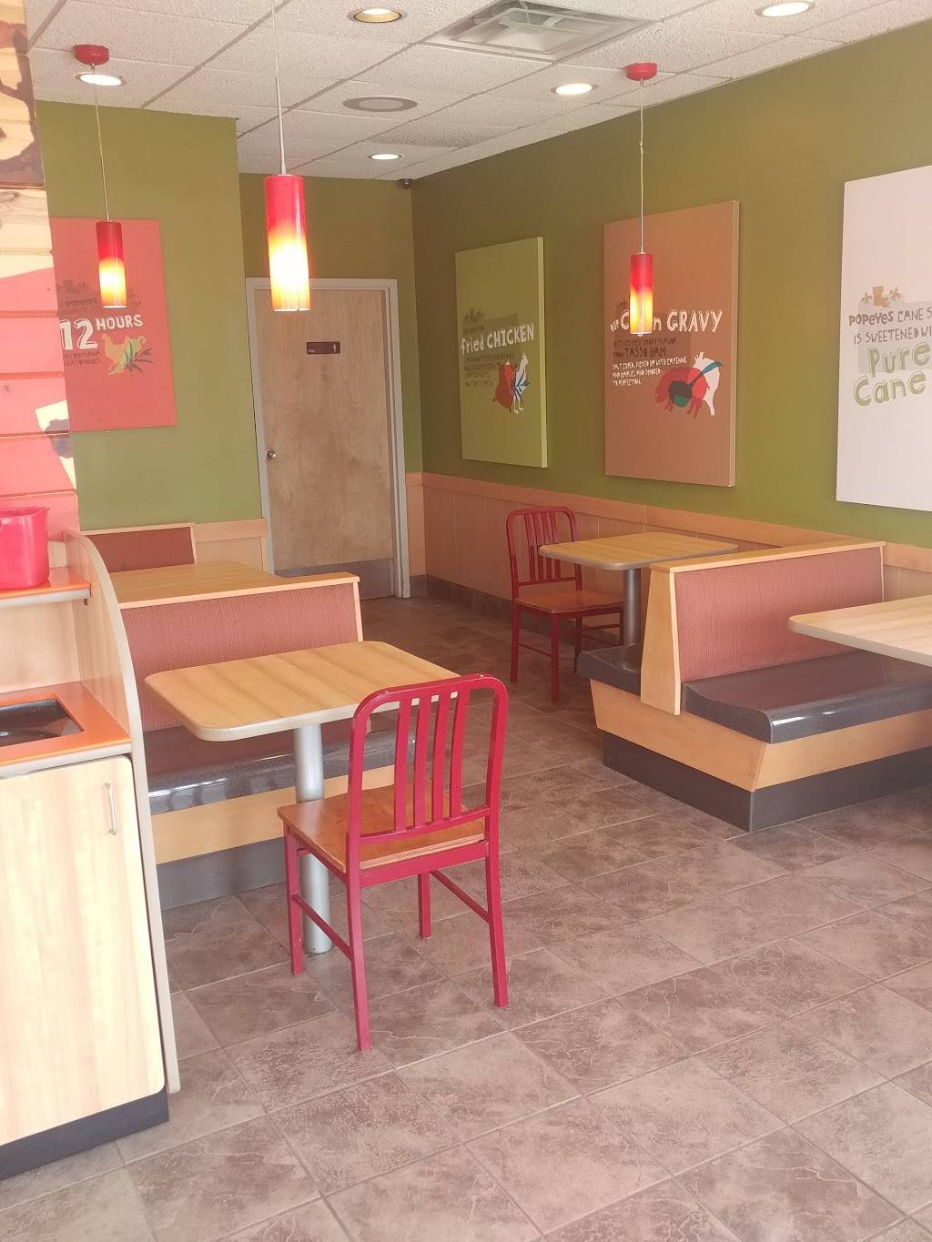 Popeyes Louisiana Kitchen | restaurant | 106 Big Elk Mall, Elkton, MD 21921, USA | 4103922296 OR +1 410-392-2296