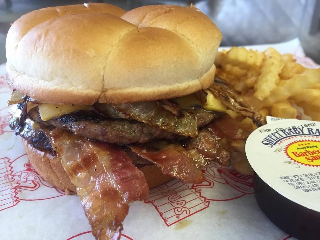 Dog-N-Suds | restaurant | 4454 Dowling St, Montague, MI 49437, USA | 2318944991 OR +1 231-894-4991