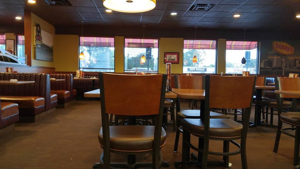 Dennys | restaurant | 10445 Atlantic Blvd, Jacksonville, FL 32225, USA | 9049280169 OR +1 904-928-0169