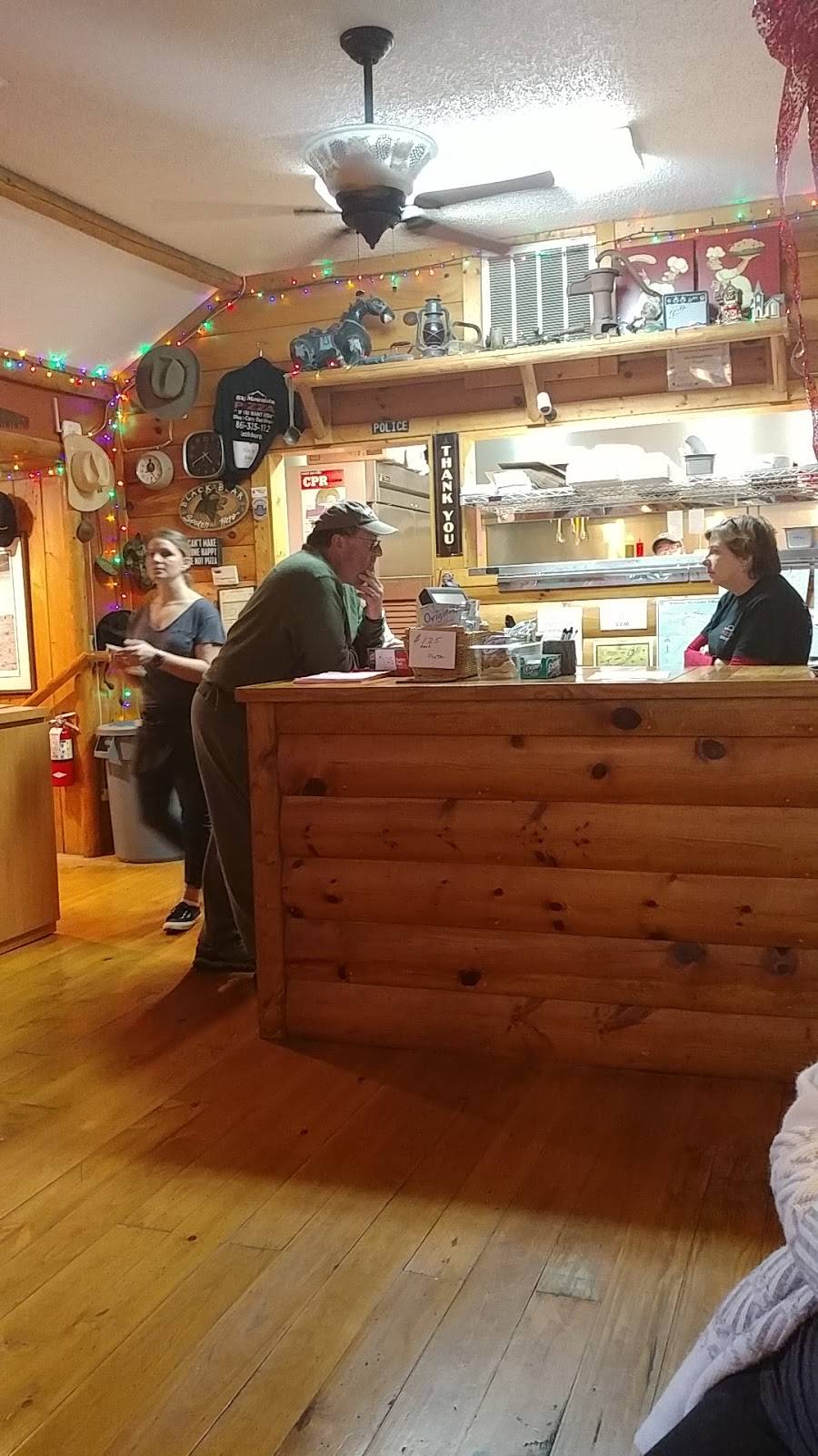 Ski Mountain Pizza | meal delivery | 631 Ski Mountain Rd, Gatlinburg, TN 37738, USA | 8653251512 OR +1 865-325-1512