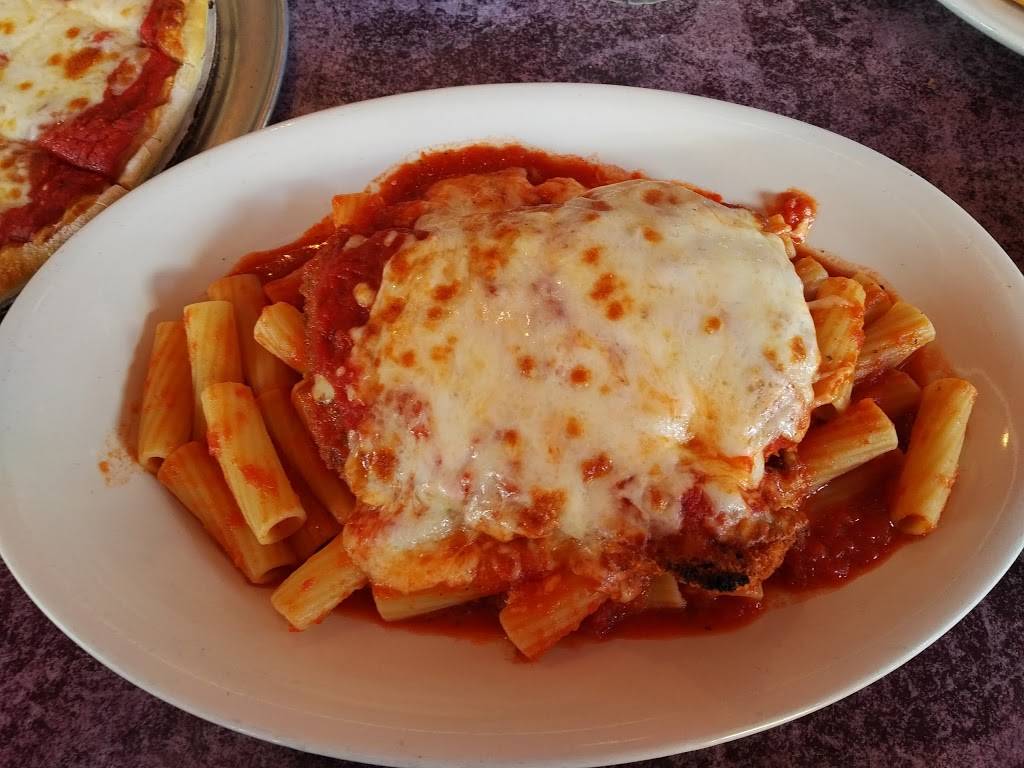 Trattoria Peppino | restaurant | 7440 W North Ave, Elmwood Park, IL 60707, USA | 7084532155 OR +1 708-453-2155