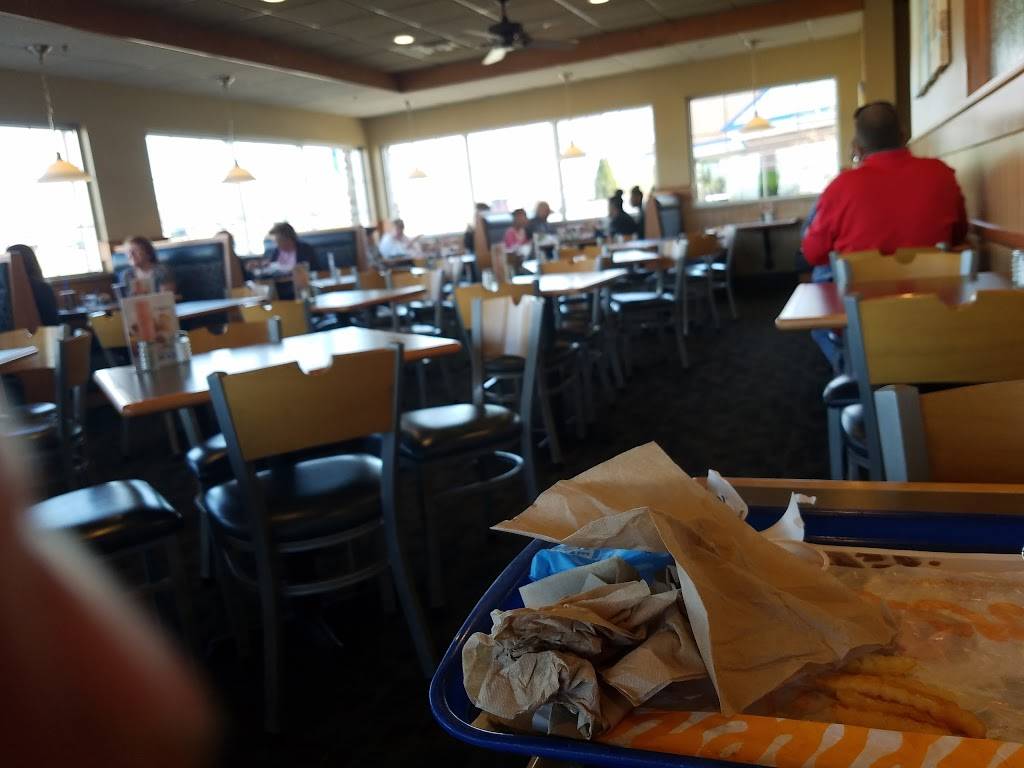 Culvers | restaurant | W186N9581 Bancroft Dr, Menomonee Falls, WI 53051, USA | 2622557718 OR +1 262-255-7718