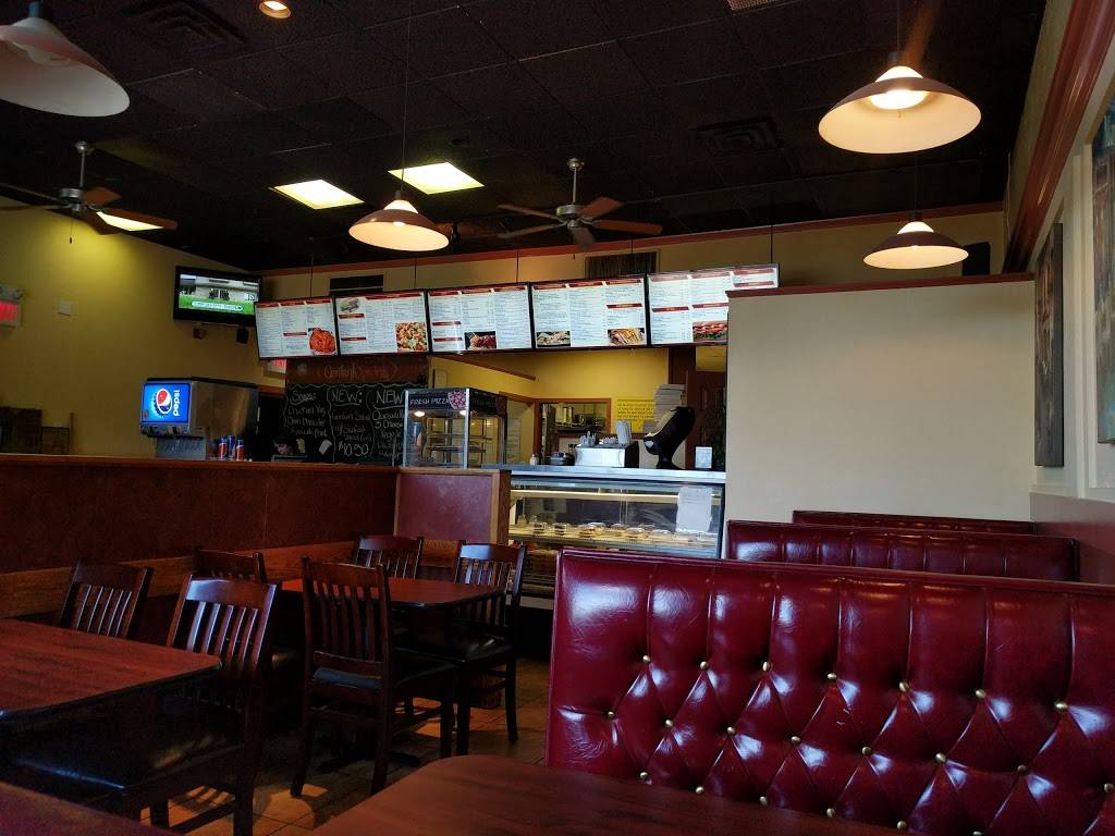 Central Street Pizzeria & Grille | restaurant | 37 Dykeman Way, Stoughton, MA 02072, USA | 7813443199 OR +1 781-344-3199