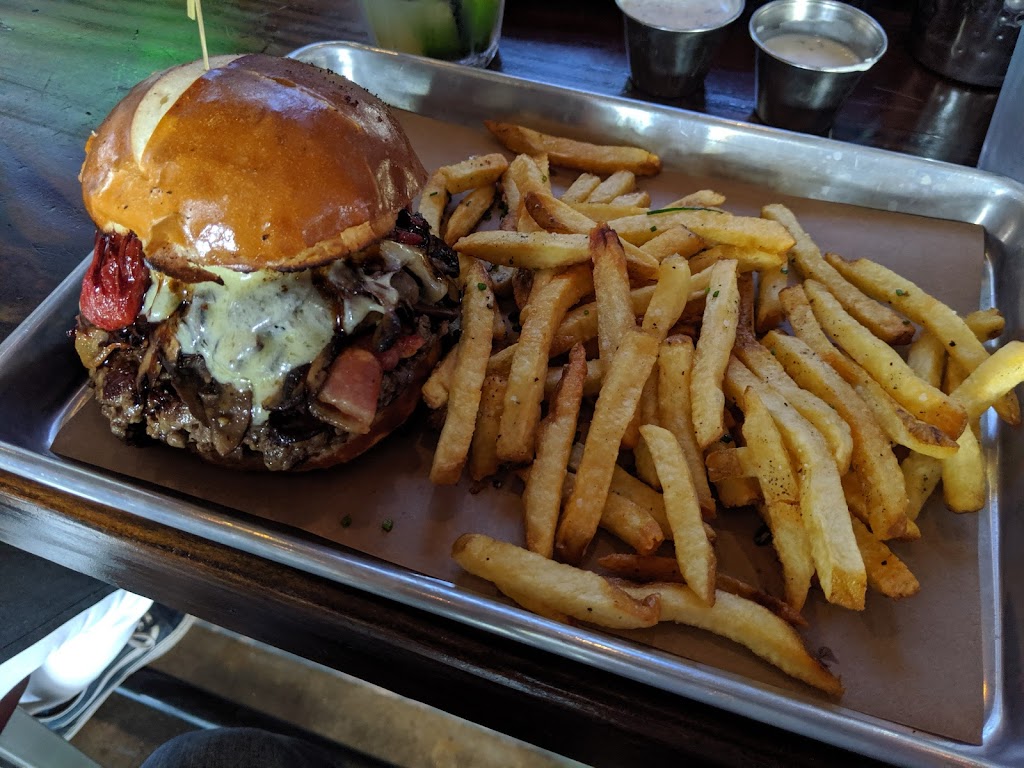 Pour Behavior | restaurant | 2211 Travis St, Houston, TX 77002, USA | 8336234283 OR +1 833-623-4283